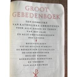 Groot gebedenboek goud kleurig