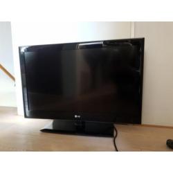 LG full-HD led