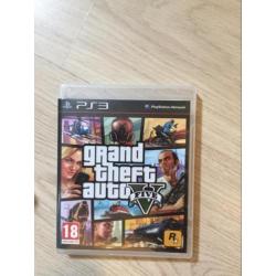 Ps3 met 2 controllers en spel gta5