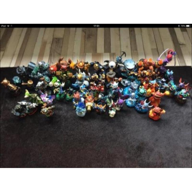 Ca. 50 Skylanders, Giants + Swap Force