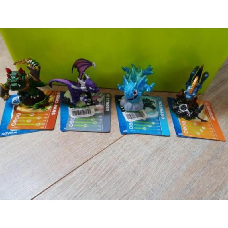 Wii Skylanders Spyro's adventure in doos.