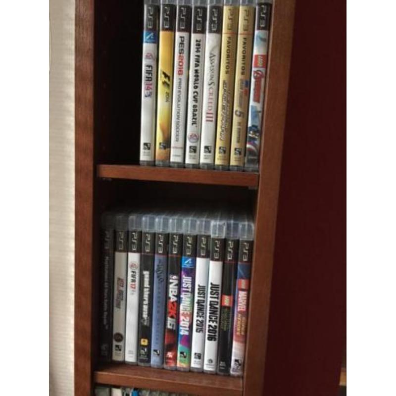 PlayStation 3 games included.